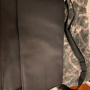 black laptop bag